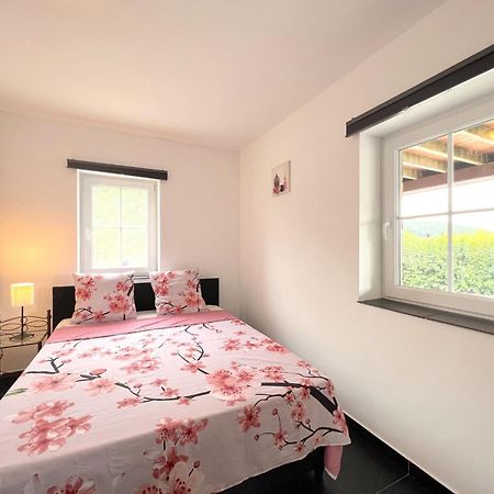 Sur Les Thiers Villa Lierneux ภายนอก รูปภาพ