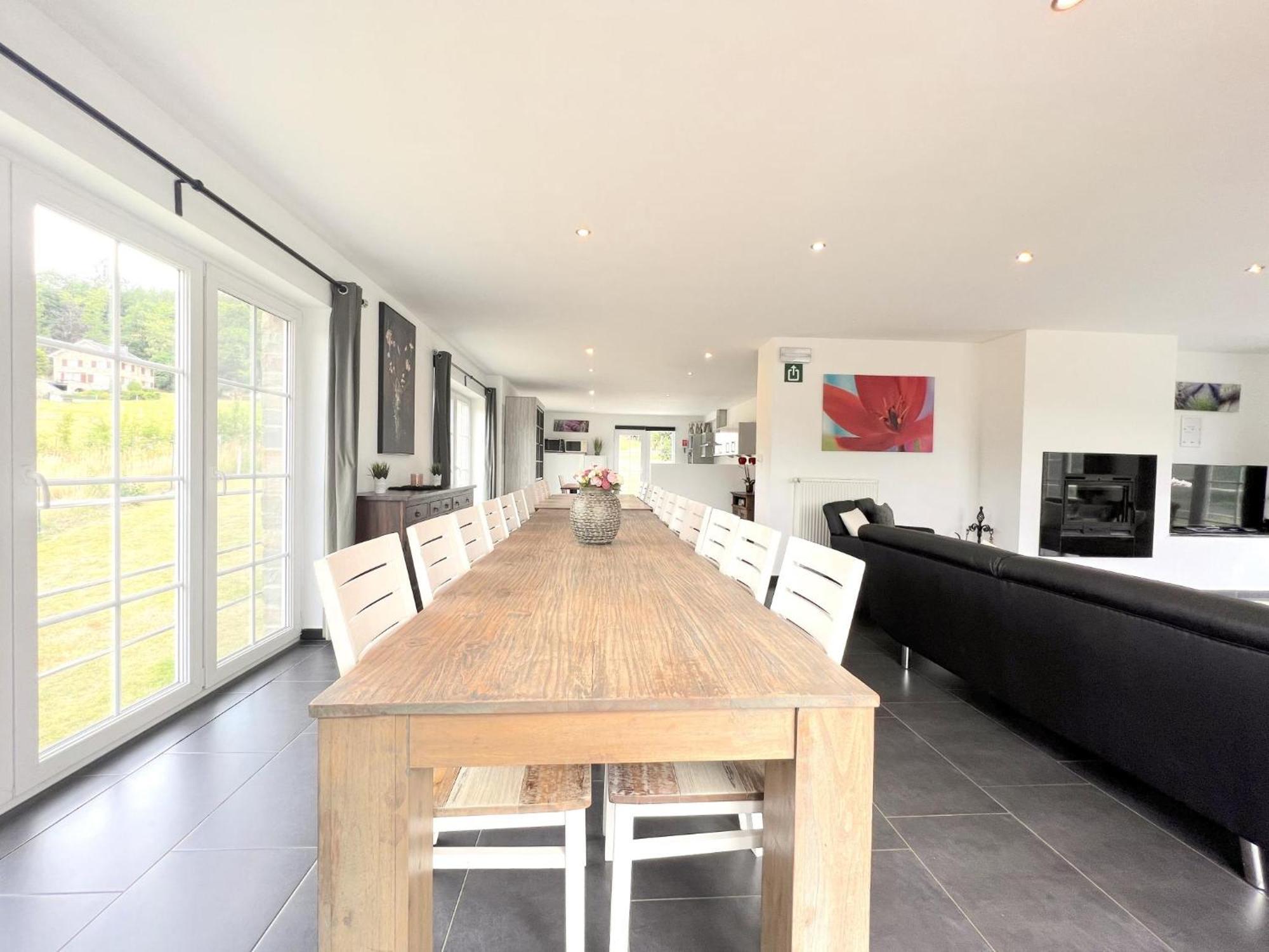 Sur Les Thiers Villa Lierneux ภายนอก รูปภาพ
