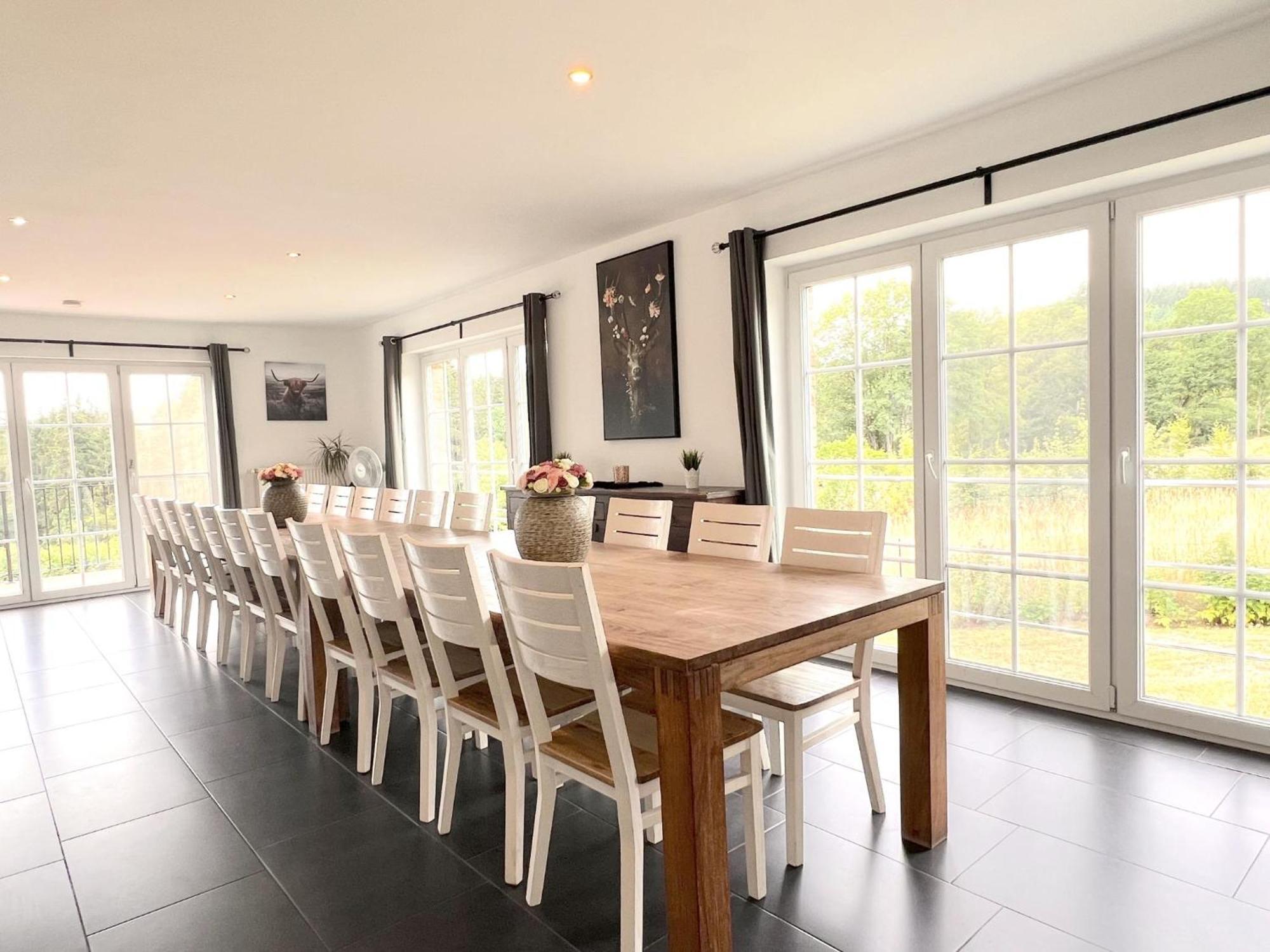 Sur Les Thiers Villa Lierneux ภายนอก รูปภาพ