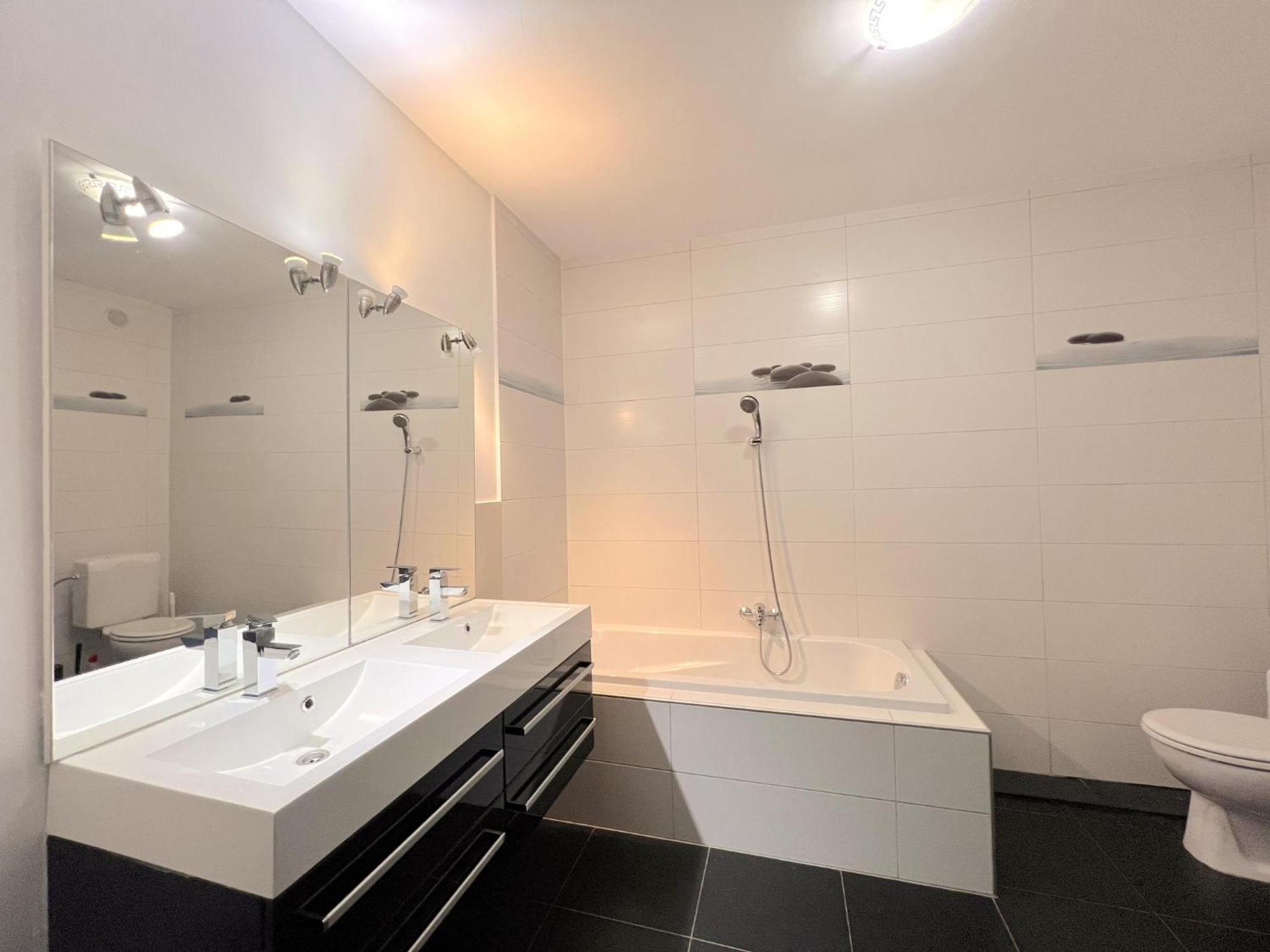 Sur Les Thiers Villa Lierneux ภายนอก รูปภาพ