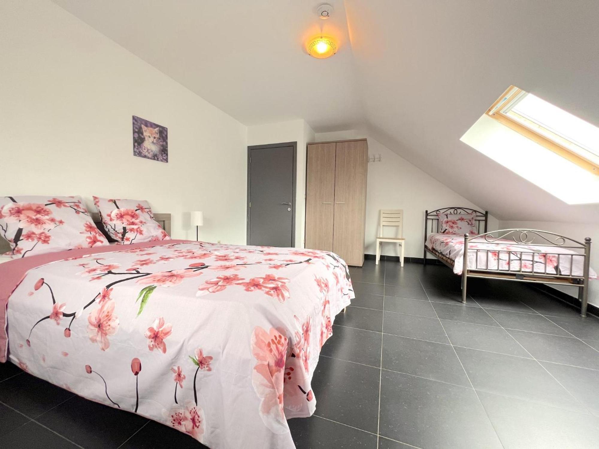 Sur Les Thiers Villa Lierneux ภายนอก รูปภาพ
