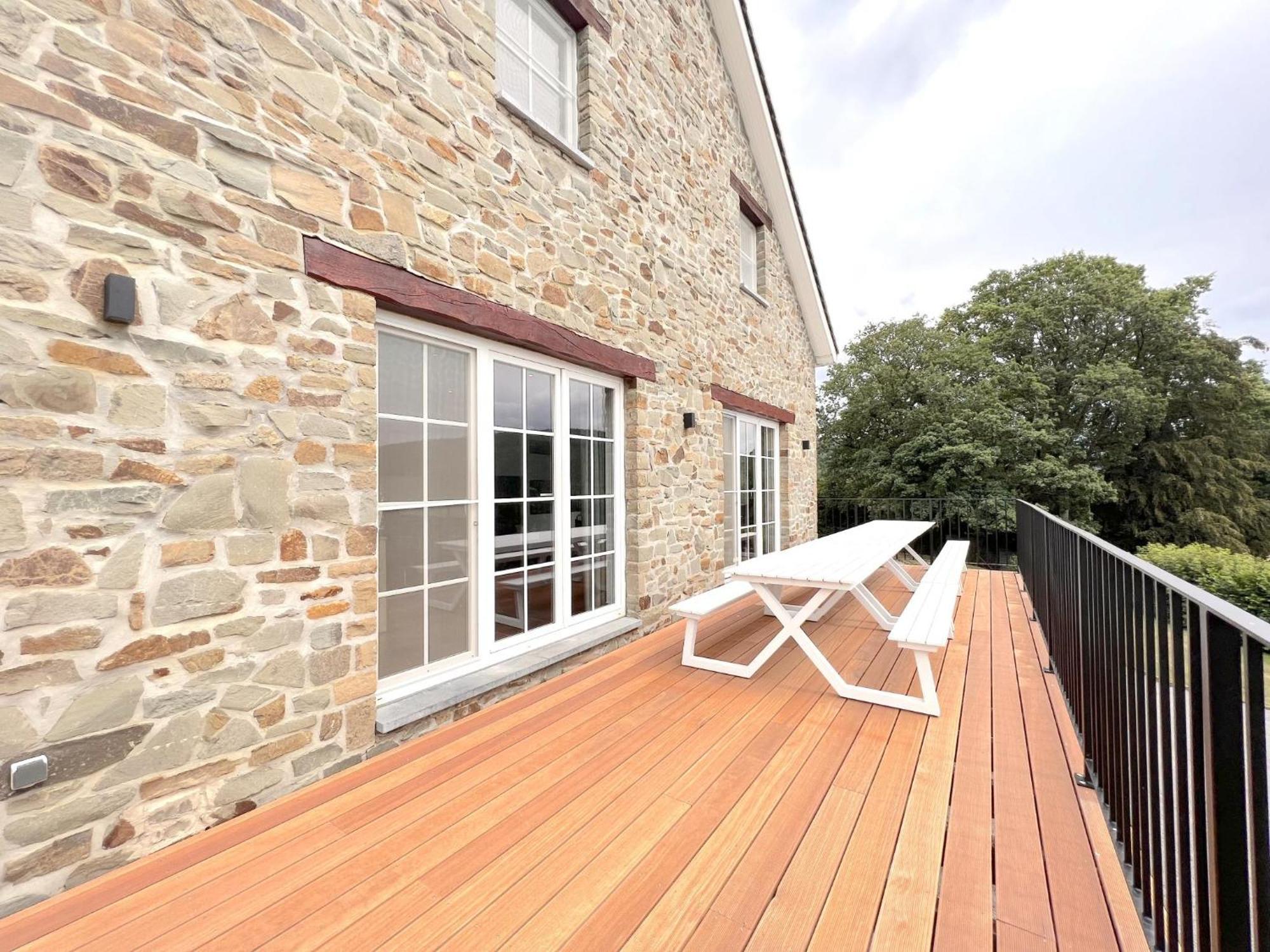 Sur Les Thiers Villa Lierneux ภายนอก รูปภาพ