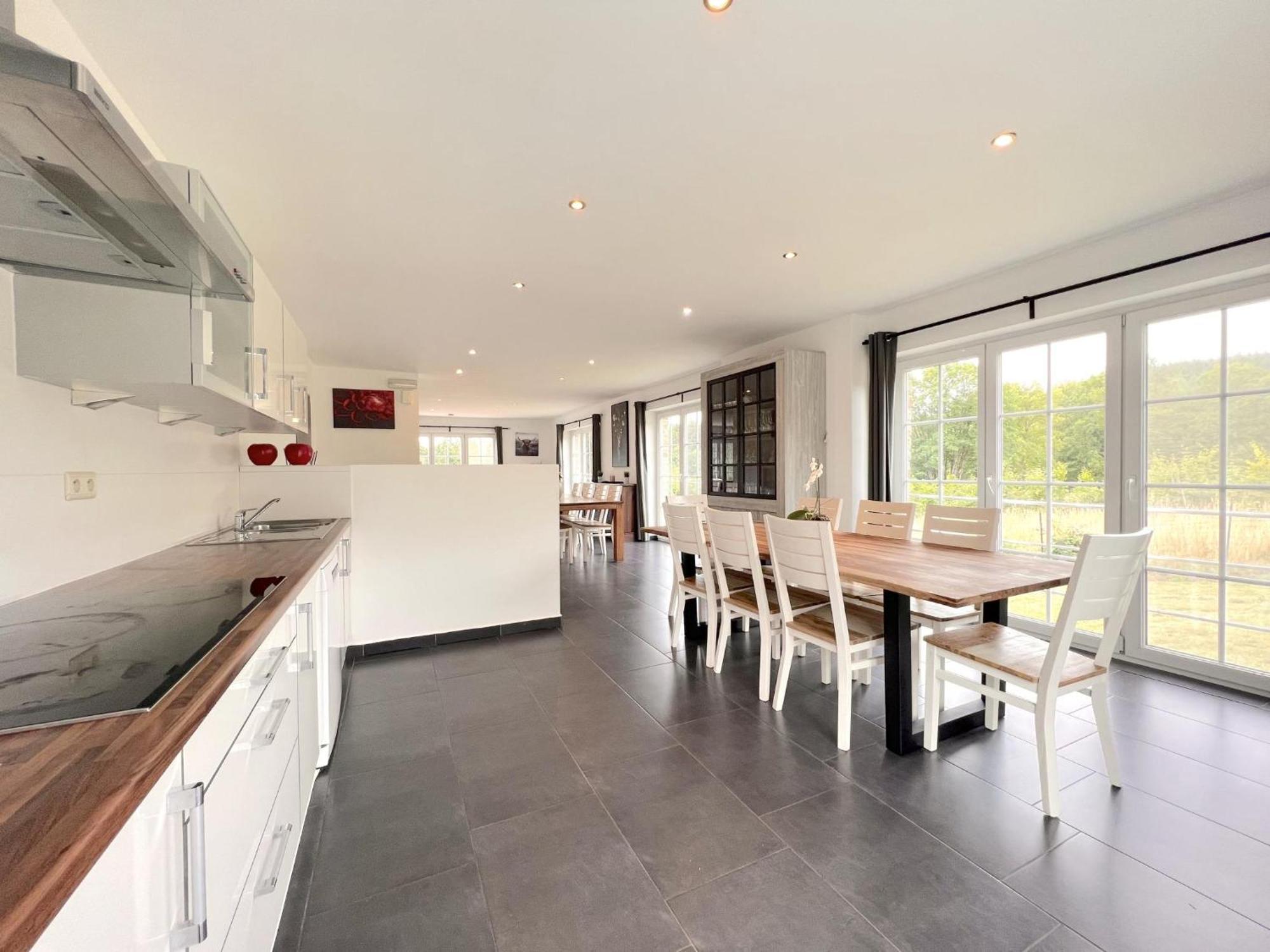 Sur Les Thiers Villa Lierneux ภายนอก รูปภาพ